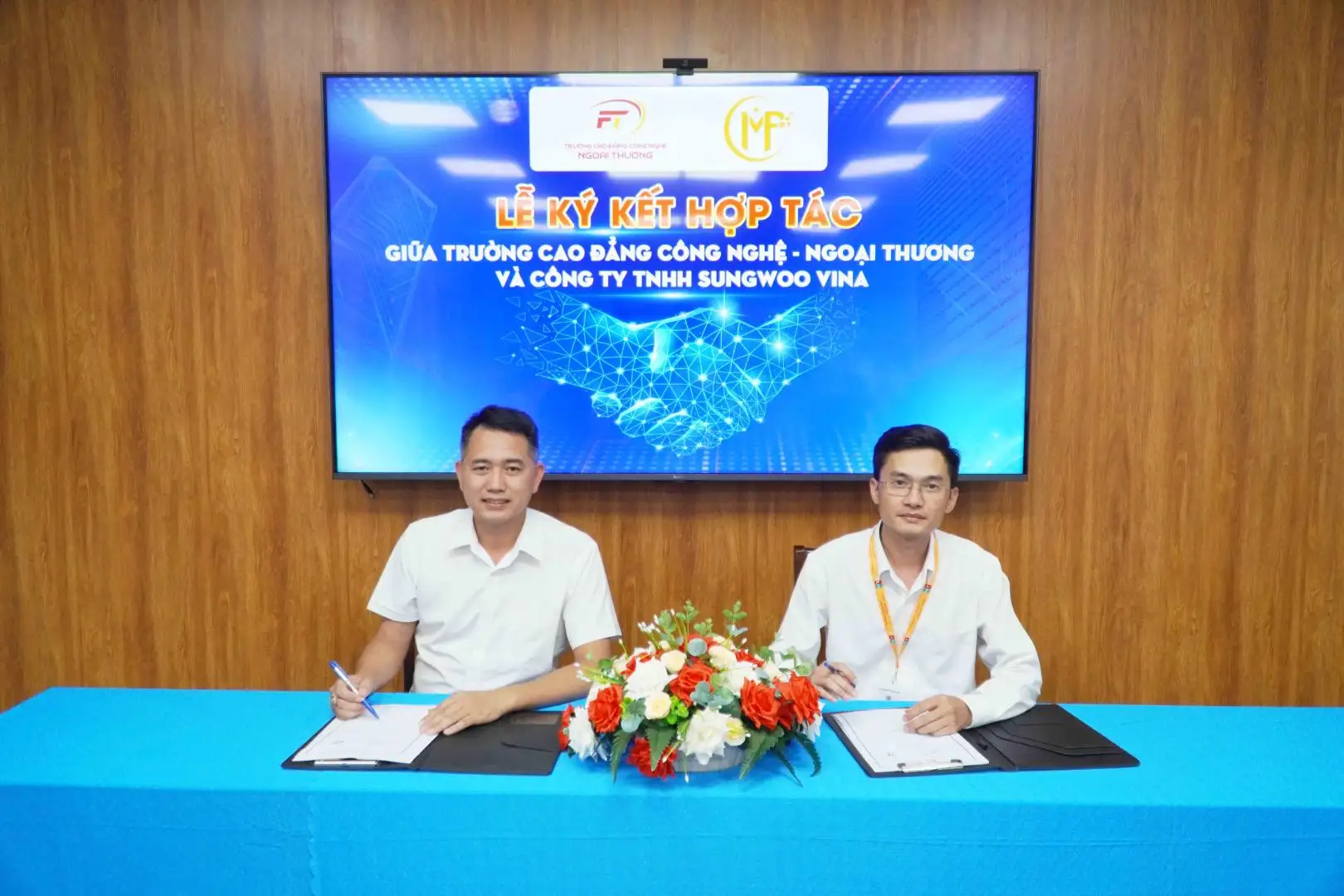 tuyển sinh chương trình học bổng doanh nghiệp