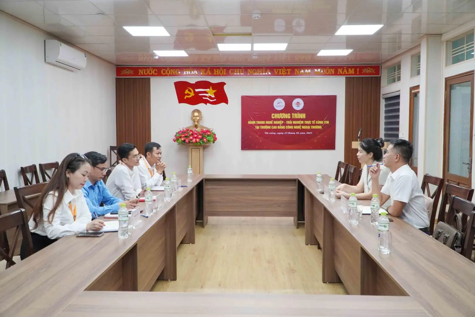 Chương trình học bổng doanh nghiệp